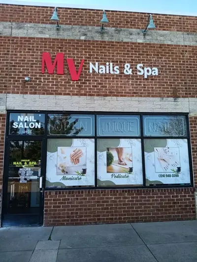 Exterior Dimensional Letters Photo